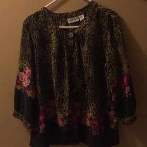 Apparenza cheetah print/floral.  Xl